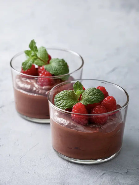 Mousse au chocolat et framboises